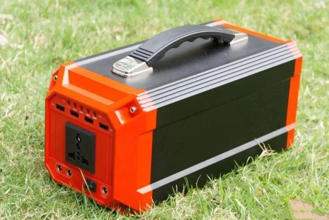 便捷式儲(chǔ)能電源.jpg 便捷式儲(chǔ)能電源.jpg